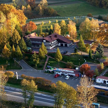 Hotel Mis Bochnia Buitenkant foto