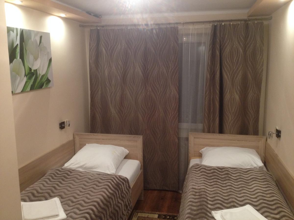Hotel Mis Bochnia Buitenkant foto