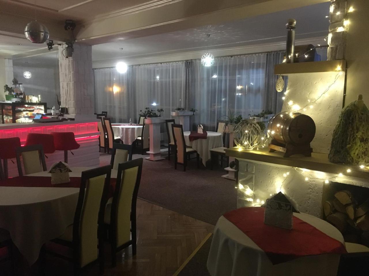 Hotel Mis Bochnia Buitenkant foto
